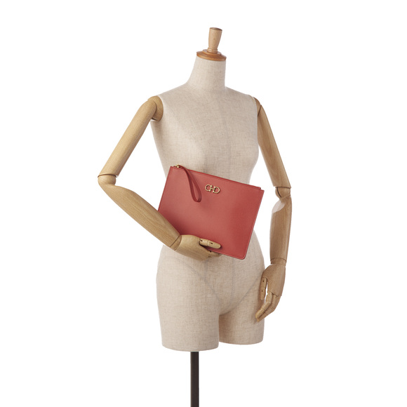 Pre-Loved Ferragamo Gancini Clutch - Picture 8 of 9